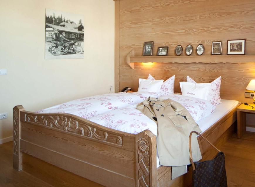 Gasthof-Hotel Dannerwirt Flintsbach Room photo